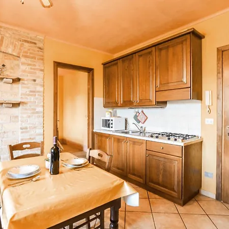 Confortable Avec Wi-fi à Monforte Appartement Monforte dʼAlba
