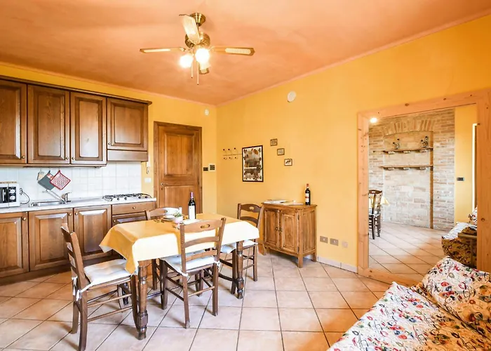 Cozy In With Wifi * Monforte dʼAlba